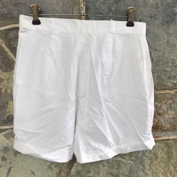 🌴Vintage breezy 80's white high waisted shorts - Picture 4 of 5
